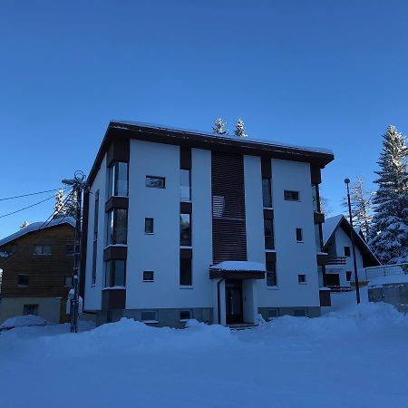 Apartmani Mont 1 亚霍里纳 外观 照片