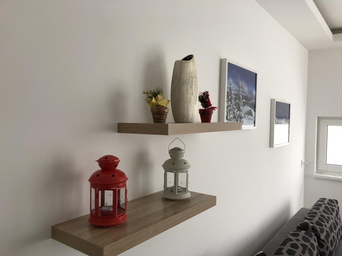 Apartmani Mont 1 亚霍里纳 外观 照片